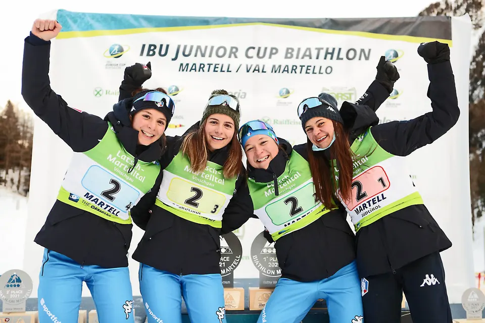 Staffetta femminile Ibu Junior cup biathlon